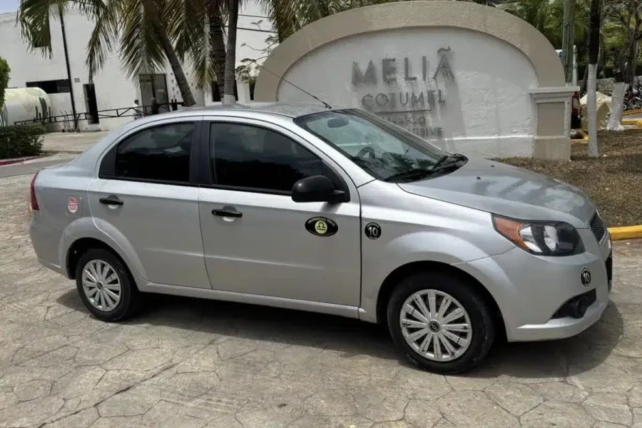 Sedan Rental